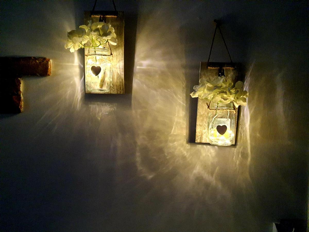 Shabby Chic Rooms Con Cucina E Giardino Privato Pomarico Exterior foto