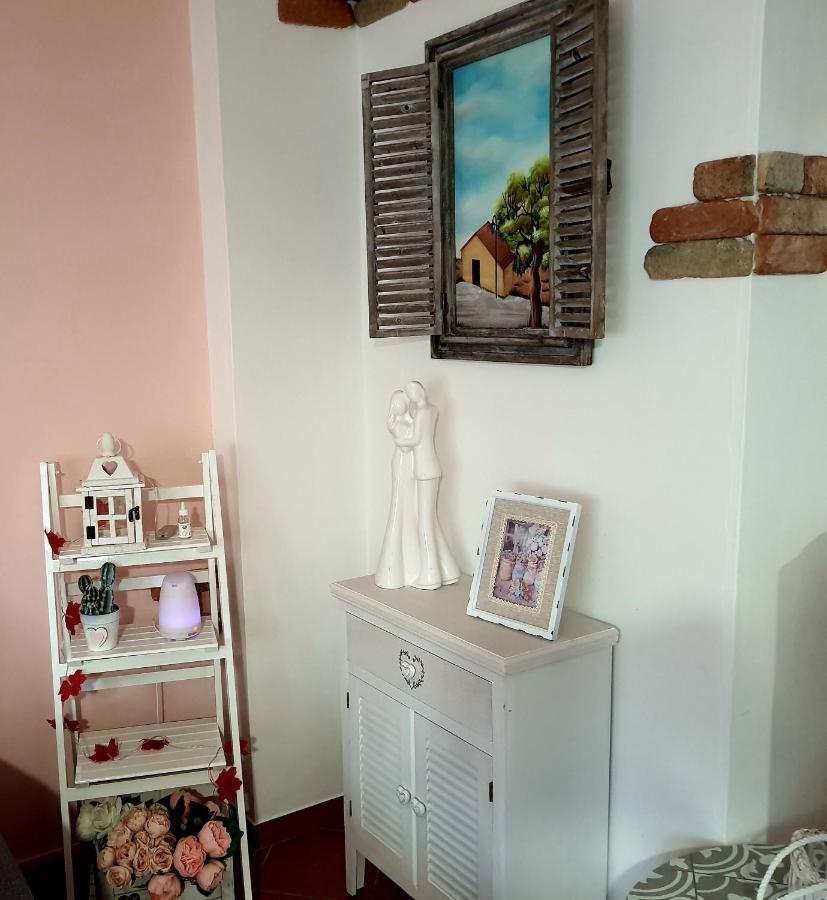 Shabby Chic Rooms Con Cucina E Giardino Privato Pomarico Exterior foto