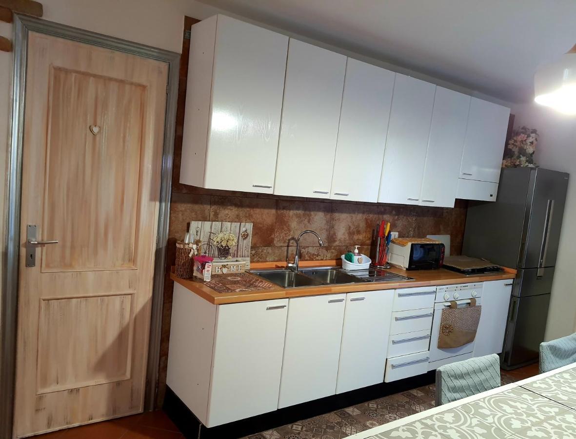Shabby Chic Rooms Con Cucina E Giardino Privato Pomarico Exterior foto